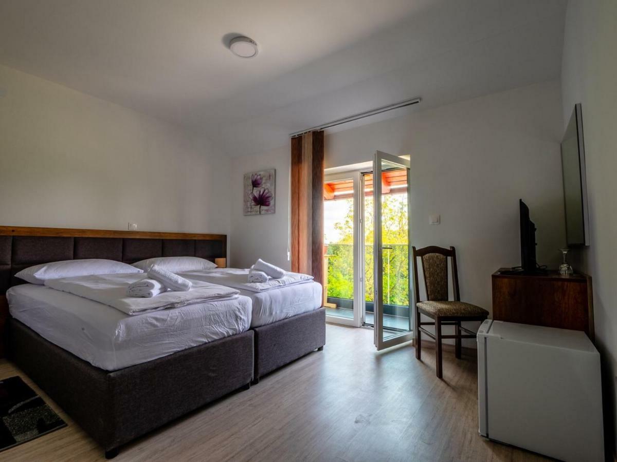 Sobe Kod Bakija Bed & Breakfast Karlovac Exterior photo